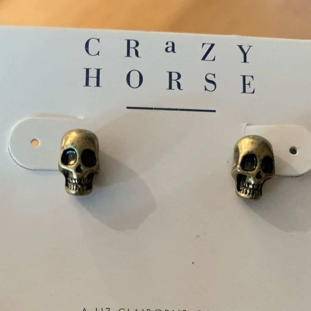 Scull Stud Earrings